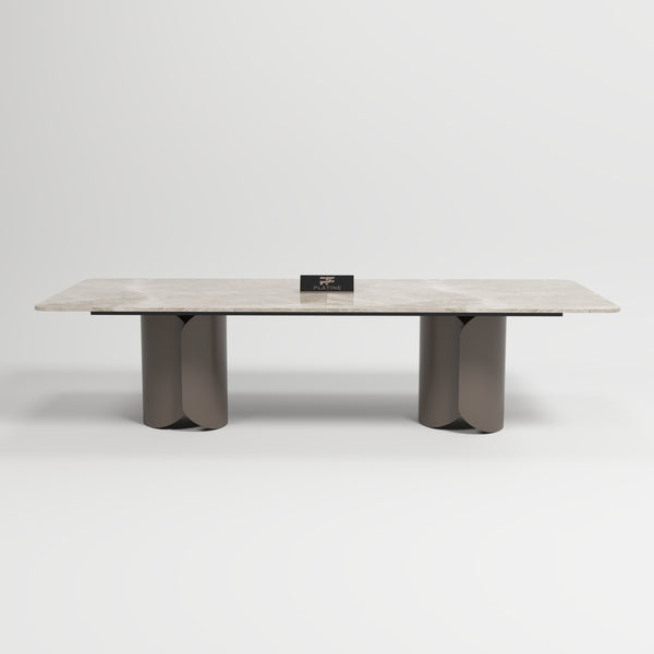 Huga Dining Table