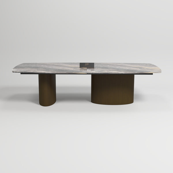 Ovalis Dining Table