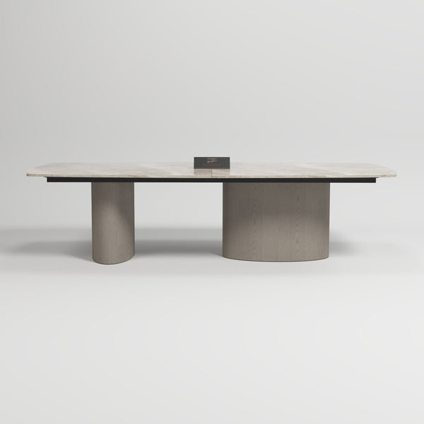 Ovalis Dining Table