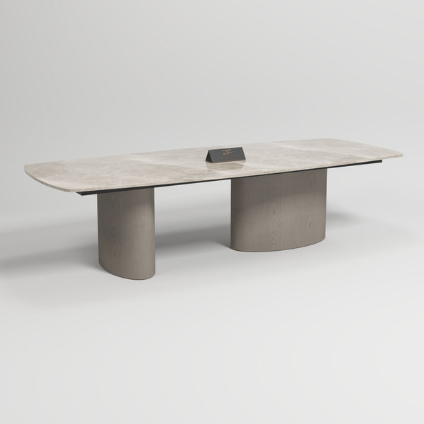Ovalis Dining Table