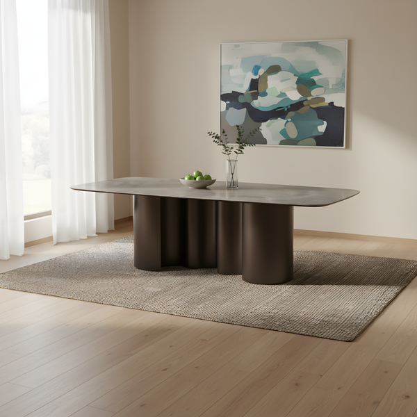 Uvero Dining Table